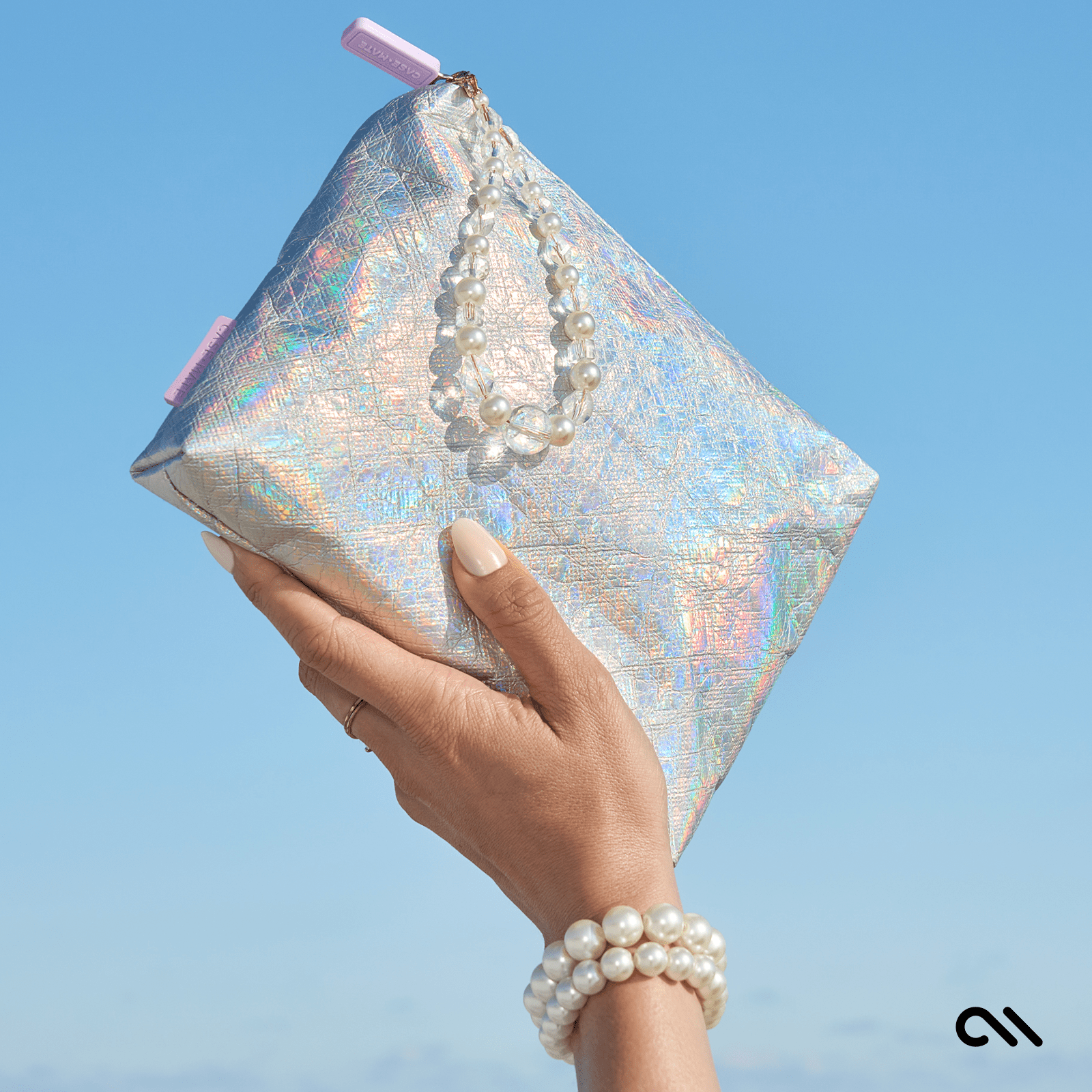 SOAP BUBBLE WATERPROOF BEACH ZIP POUCH